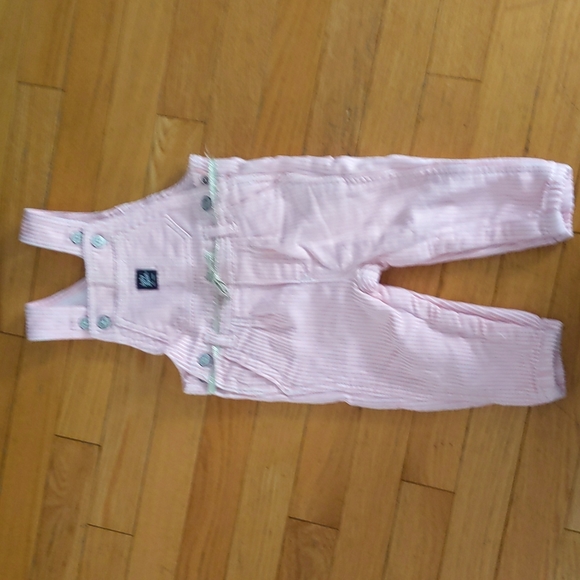 Cater's Sets - Picture 2 of 5